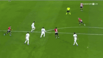 乌迪内斯3-0恩波利迎三轮不败，埃克伦坎普梅开二度