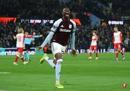 青海西宁：8000名选手参加环城跑迎新年